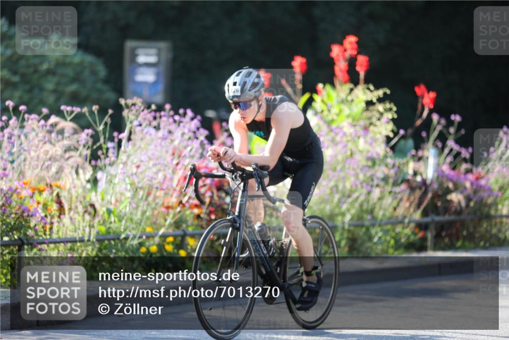 08.09.2024 - Stadtparktriathlon Zöllner http://msf.ph/oto/7013270 08.09.2024 09:13:57 Radfahren 33, 65, 126, 135, 145 meine-sportfotos.de