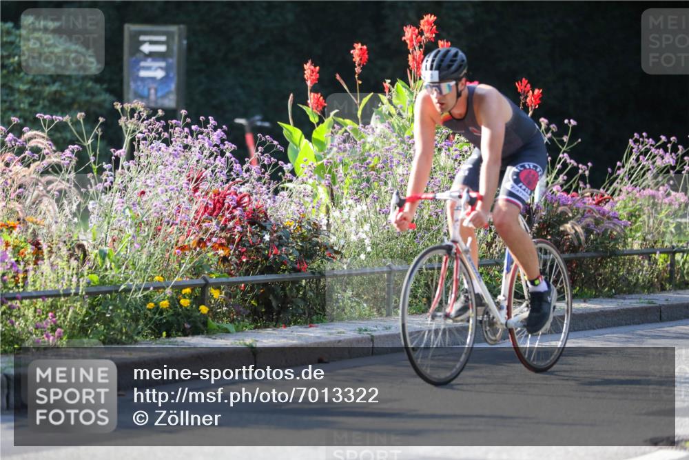 08.09.2024 - Stadtparktriathlon Zöllner http://msf.ph/oto/7013322 08.09.2024 09:14:09 Radfahren 3, 33, 39, 51, 62, 77, 78, 91, 102, 105, 143, 158, 162, 164, 166 meine-sportfotos.de