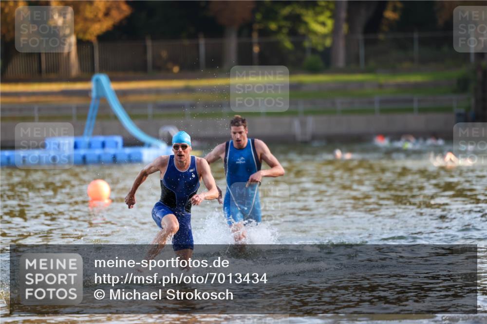08.09.2024 - Stadtparktriathlon Michael Strokosch http://msf.ph/oto/7013434 08.09.2024 08:44:14 Schwimmen 7, 10 meine-sportfotos.de