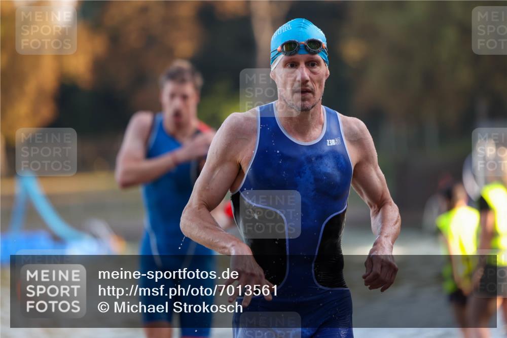 08.09.2024 - Stadtparktriathlon Michael Strokosch http://msf.ph/oto/7013561 08.09.2024 08:44:19 Schwimmen 7, 10 meine-sportfotos.de