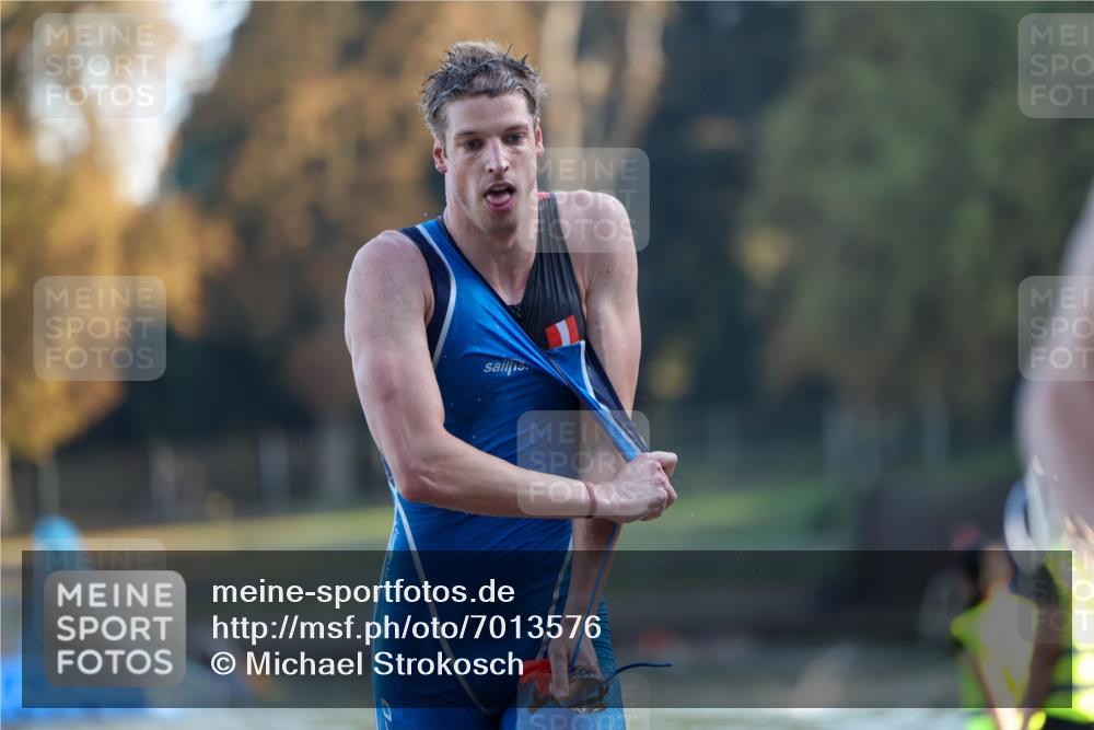 08.09.2024 - Stadtparktriathlon Michael Strokosch http://msf.ph/oto/7013576 08.09.2024 08:44:20 Schwimmen 7, 10 meine-sportfotos.de