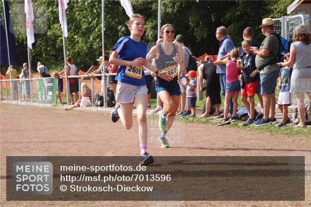 08.09.2024 - Airport Race Strokosch-Dieckow http://msf.ph/oto/7013596 08.09.2024 12:05:24 Ziel 1227, 2526, 2659, 2735 meine-sportfotos.de