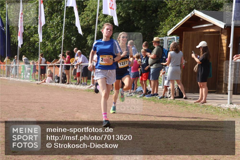08.09.2024 - Airport Race Strokosch-Dieckow http://msf.ph/oto/7013620 08.09.2024 12:05:24 Ziel 1227, 2526, 2659, 2735 meine-sportfotos.de