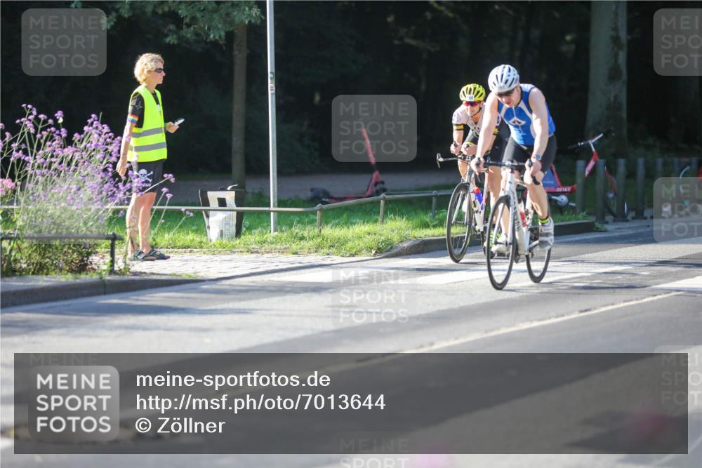 08.09.2024 - Stadtparktriathlon Zöllner http://msf.ph/oto/7013644 08.09.2024 09:15:05 Radfahren 15, 21, 35, 40, 44, 54, 63, 76, 103, 160 meine-sportfotos.de