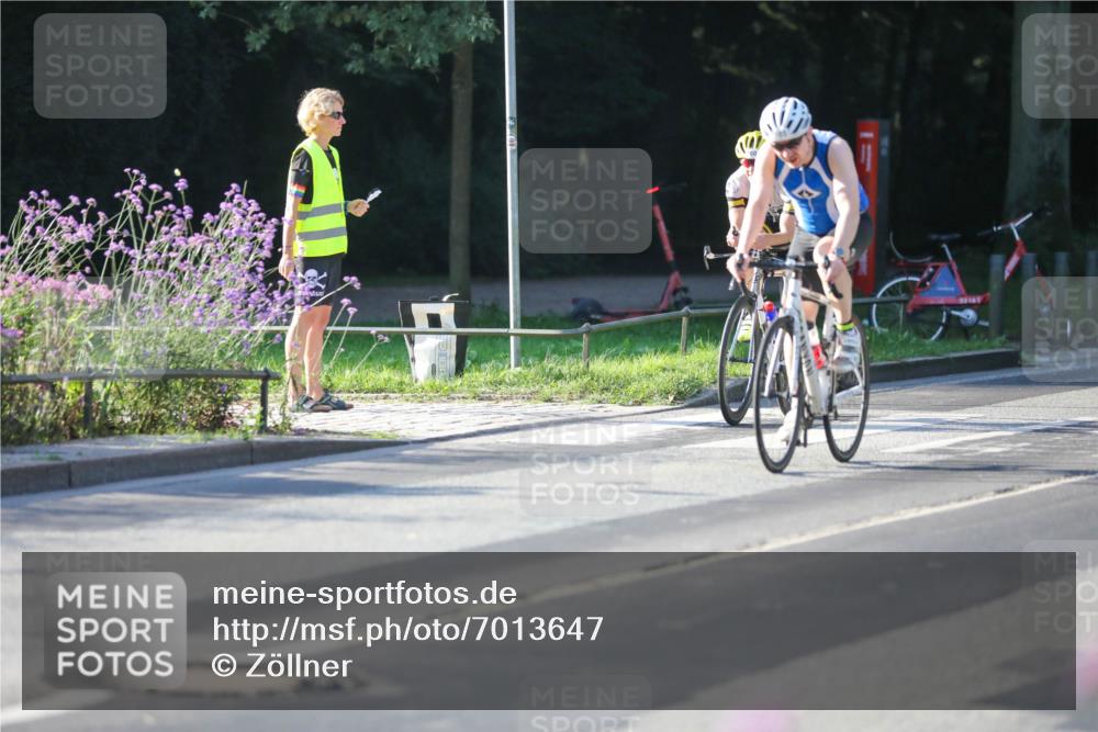 08.09.2024 - Stadtparktriathlon Zöllner http://msf.ph/oto/7013647 08.09.2024 09:15:05 Radfahren 15, 21, 35, 40, 44, 54, 63, 76, 103, 160 meine-sportfotos.de