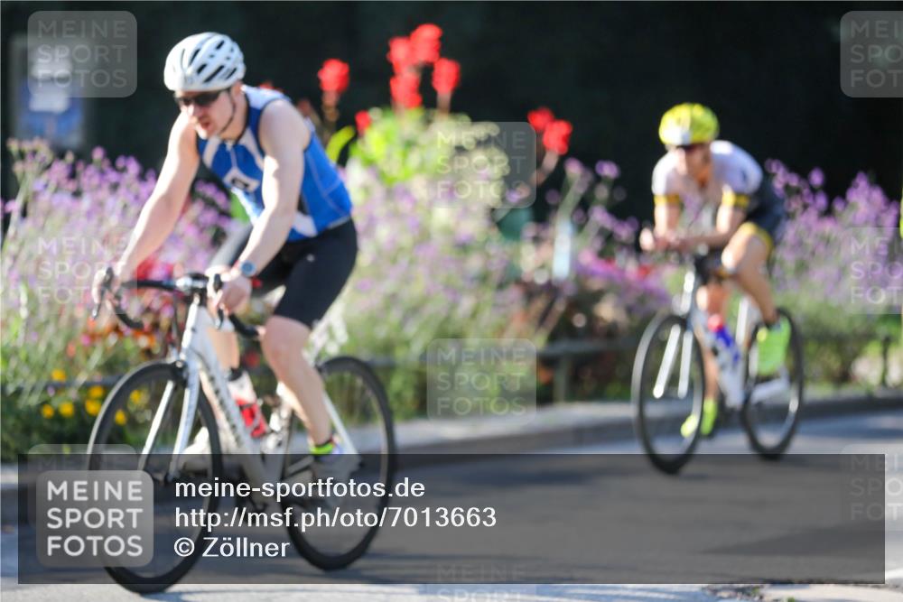 08.09.2024 - Stadtparktriathlon Zöllner http://msf.ph/oto/7013663 08.09.2024 09:15:06 Radfahren 15, 21, 35, 40, 44, 54, 63, 76, 103, 160 meine-sportfotos.de