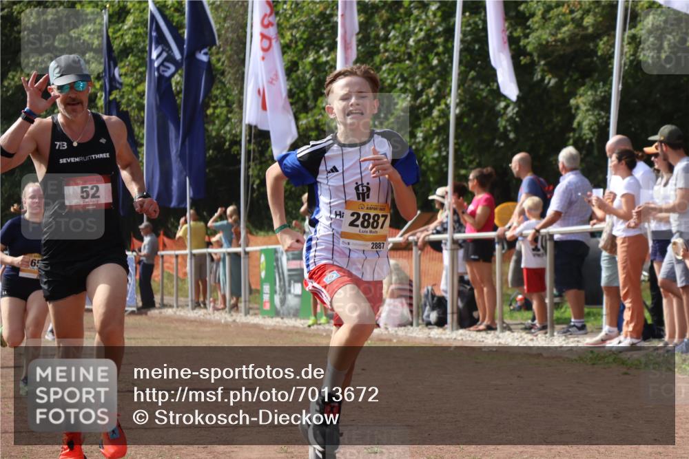 08.09.2024 - Airport Race Strokosch-Dieckow http://msf.ph/oto/7013672 08.09.2024 12:05:36 Ziel 52, 294, 2639, 2654, 2742, 2786, 2835, 2887, 3005, 3028 meine-sportfotos.de