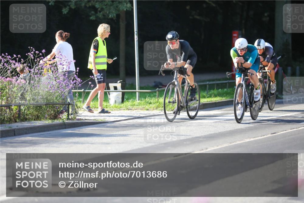 08.09.2024 - Stadtparktriathlon Zöllner http://msf.ph/oto/7013686 08.09.2024 09:15:12 Radfahren 15, 21, 35, 40, 44, 54, 63, 75, 76, 127 meine-sportfotos.de