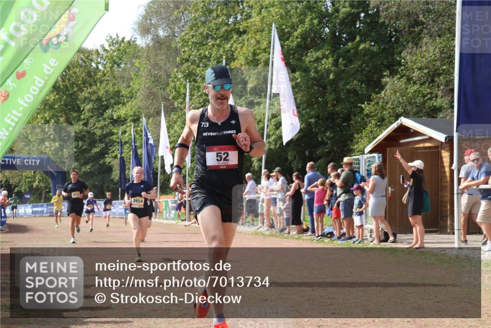 08.09.2024 - Airport Race Strokosch-Dieckow http://msf.ph/oto/7013734 08.09.2024 12:05:38 Ziel 52, 294, 2639, 2654, 2742, 2786, 2835, 2887, 3005, 3028 meine-sportfotos.de