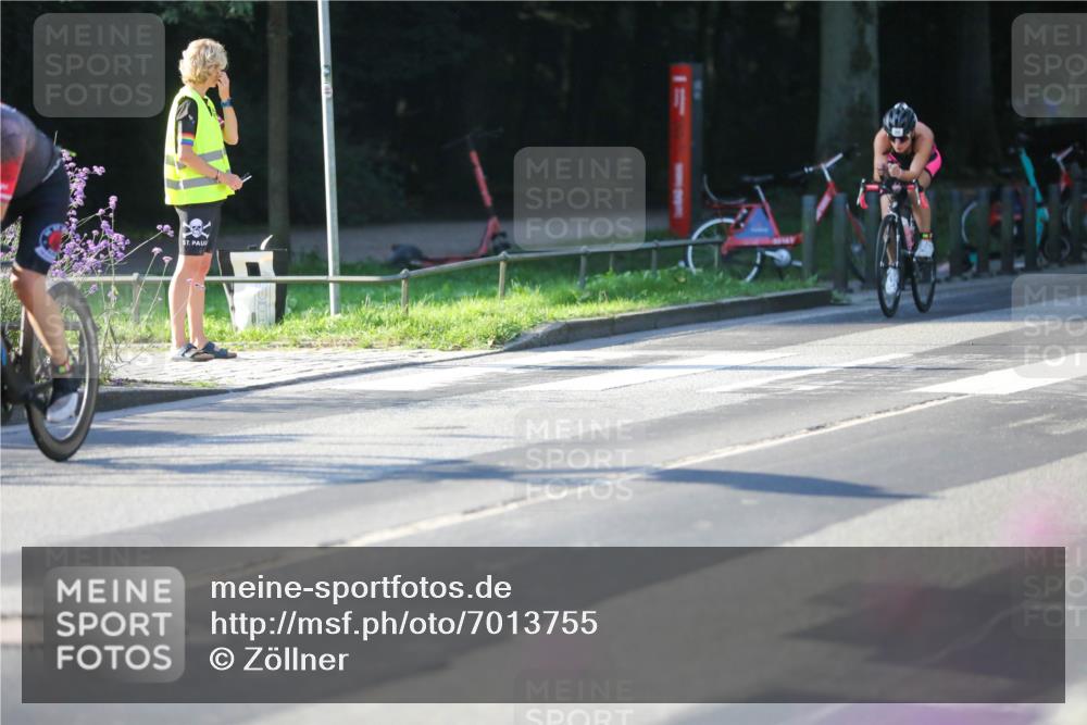 08.09.2024 - Stadtparktriathlon Zöllner http://msf.ph/oto/7013755 08.09.2024 09:15:27 Radfahren 25, 32, 72, 99, 179 meine-sportfotos.de