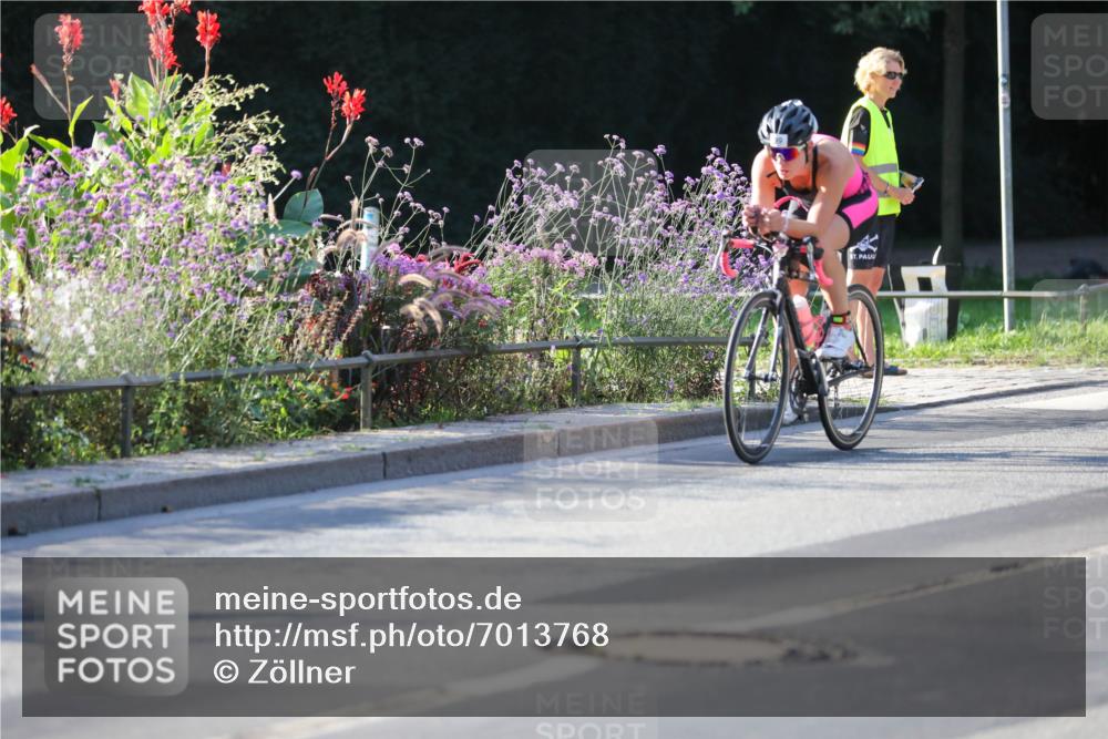 08.09.2024 - Stadtparktriathlon Zöllner http://msf.ph/oto/7013768 08.09.2024 09:15:28 Radfahren 25, 72, 99, 179 meine-sportfotos.de