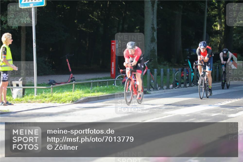 08.09.2024 - Stadtparktriathlon Zöllner http://msf.ph/oto/7013779 08.09.2024 09:15:39 Radfahren 26, 37, 90, 109, 113 meine-sportfotos.de