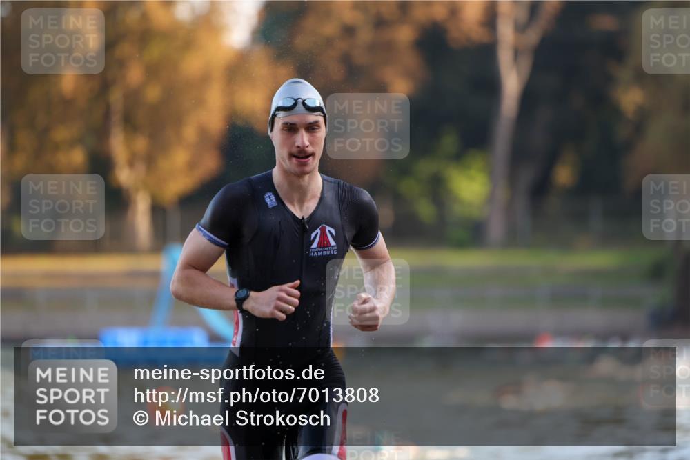 08.09.2024 - Stadtparktriathlon Michael Strokosch http://msf.ph/oto/7013808 08.09.2024 08:45:15 Schwimmen 53, 87 meine-sportfotos.de