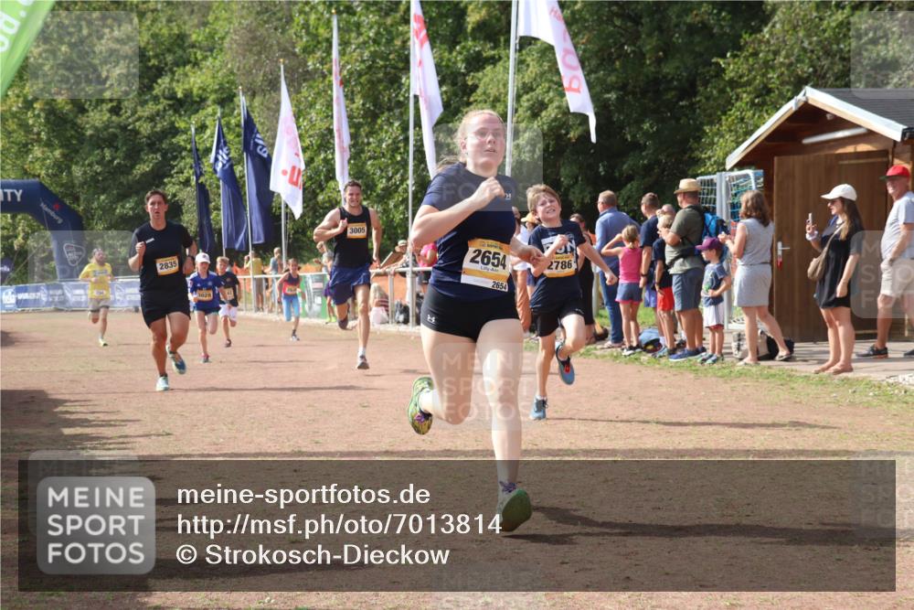 08.09.2024 - Airport Race Strokosch-Dieckow http://msf.ph/oto/7013814 08.09.2024 12:05:40 Ziel 294, 2639, 2654, 2742, 2786, 2835, 3005, 3028 meine-sportfotos.de