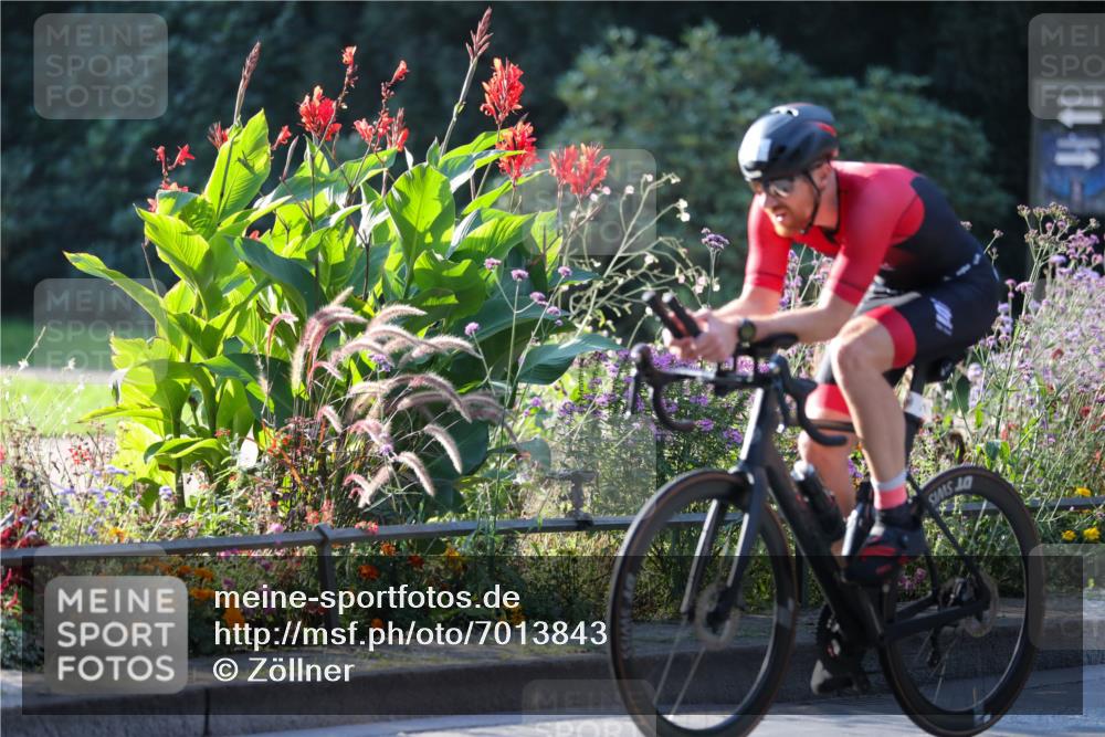 08.09.2024 - Stadtparktriathlon Zöllner http://msf.ph/oto/7013843 08.09.2024 09:15:55 Radfahren 31, 56, 80, 107 meine-sportfotos.de