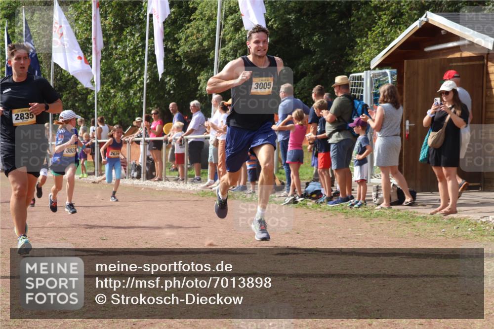 08.09.2024 - Airport Race Strokosch-Dieckow http://msf.ph/oto/7013898 08.09.2024 12:05:41 Ziel 294, 2639, 2654, 2742, 2786, 2835, 3005, 3028 meine-sportfotos.de