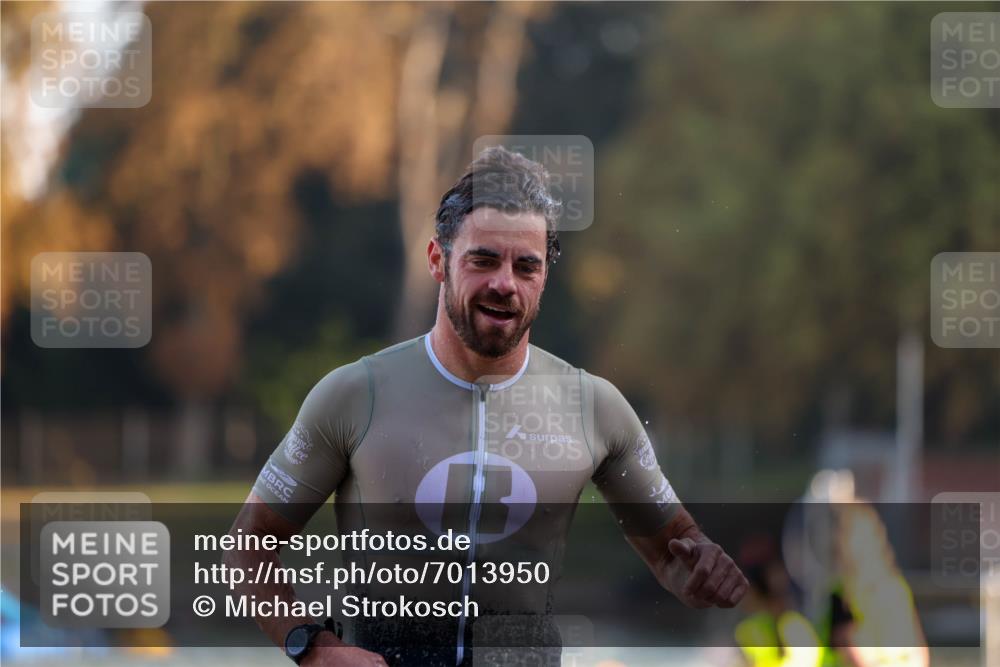 08.09.2024 - Stadtparktriathlon Michael Strokosch http://msf.ph/oto/7013950 08.09.2024 08:45:27 Schwimmen 17, 53 meine-sportfotos.de