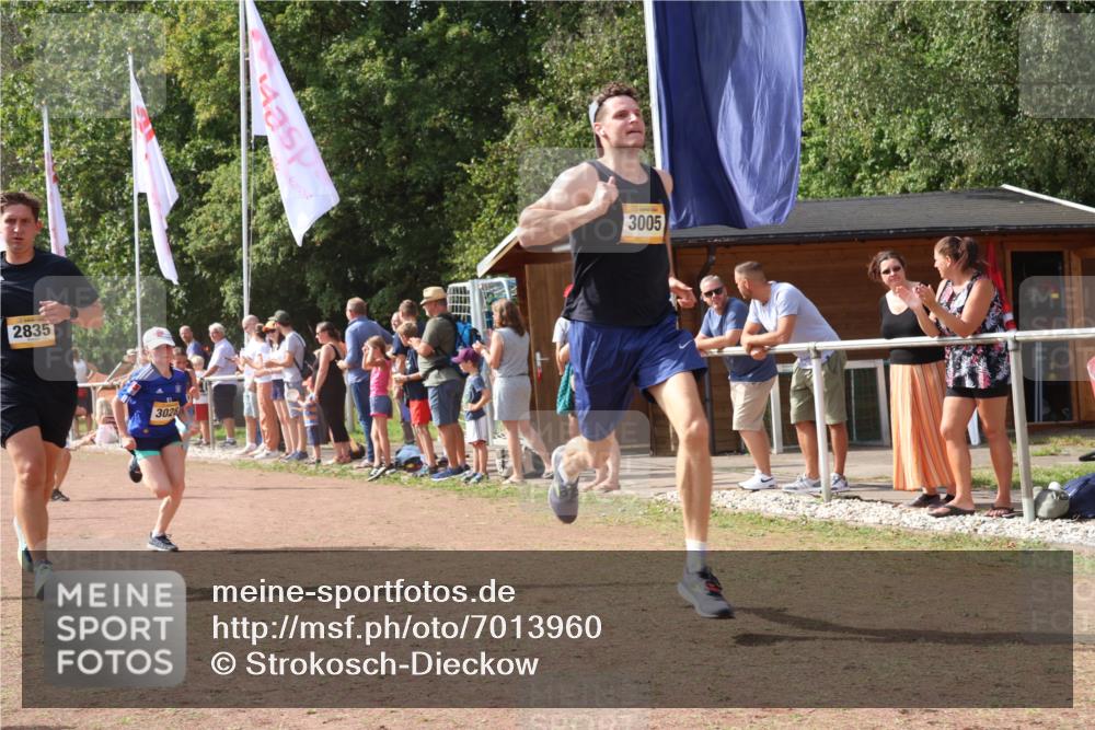 08.09.2024 - Airport Race Strokosch-Dieckow http://msf.ph/oto/7013960 08.09.2024 12:05:41 Ziel 294, 2639, 2654, 2742, 2786, 2835, 3005, 3028 meine-sportfotos.de