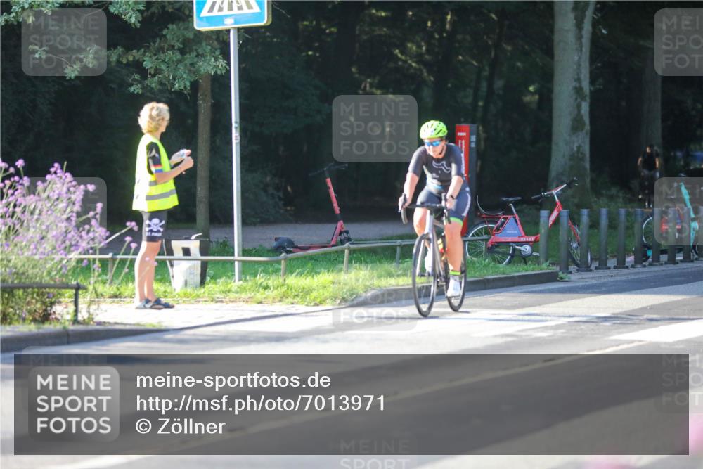 08.09.2024 - Stadtparktriathlon Zöllner http://msf.ph/oto/7013971 08.09.2024 09:16:32 Radfahren 41, 55, 71, 94, 98, 117, 125, 169 meine-sportfotos.de