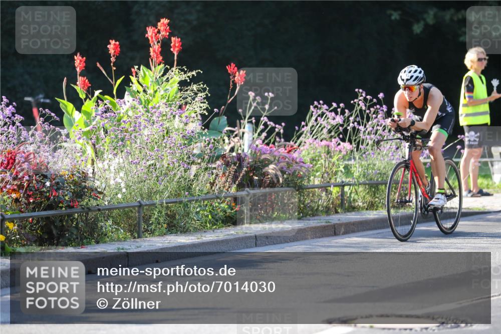 08.09.2024 - Stadtparktriathlon Zöllner http://msf.ph/oto/7014030 08.09.2024 09:16:55 Radfahren 57, 121, 133 meine-sportfotos.de