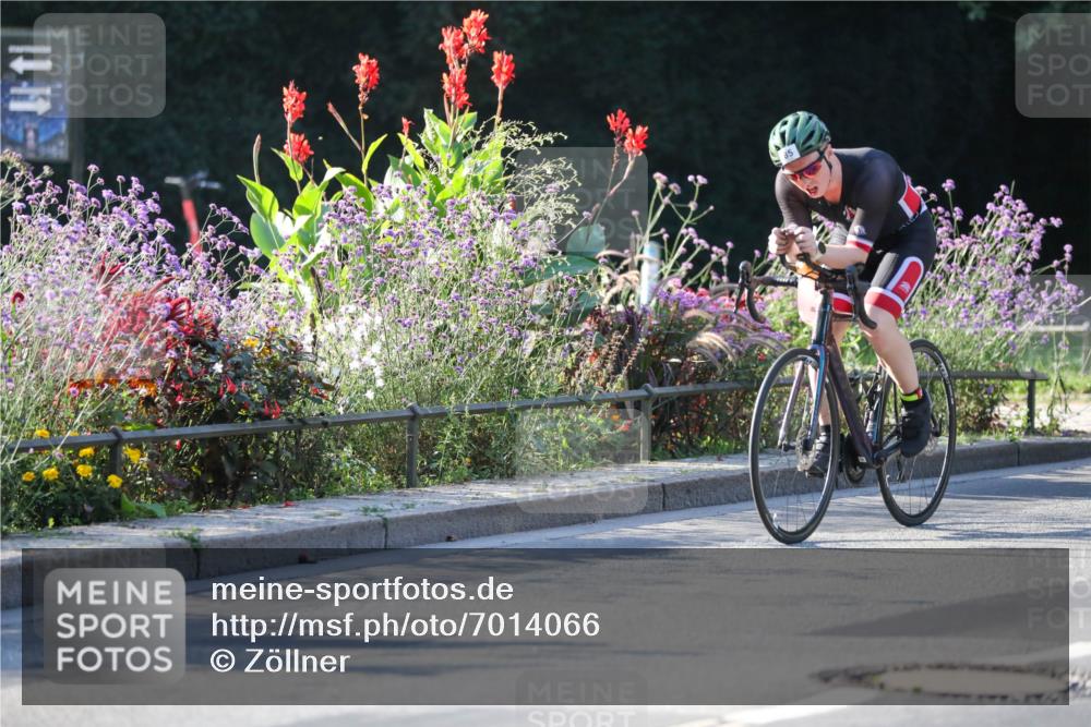 08.09.2024 - Stadtparktriathlon Zöllner http://msf.ph/oto/7014066 08.09.2024 09:17:11 Radfahren 27, 74, 85, 116, 141, 148, 174 meine-sportfotos.de