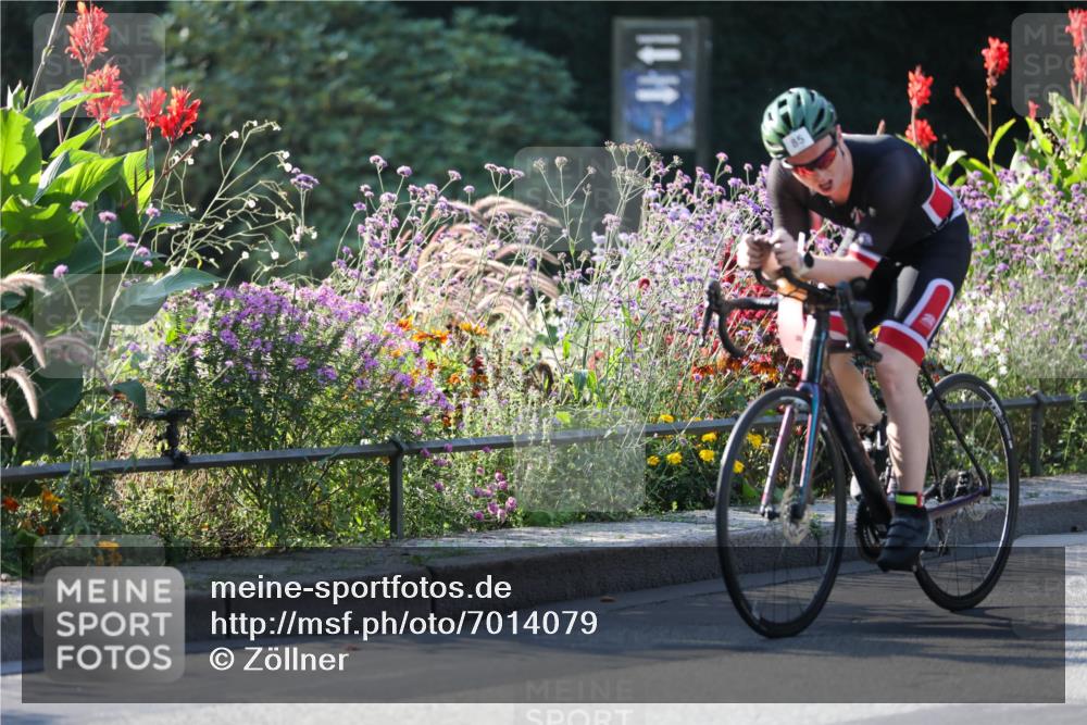 08.09.2024 - Stadtparktriathlon Zöllner http://msf.ph/oto/7014079 08.09.2024 09:17:11 Radfahren 27, 74, 85, 116, 141, 148, 174 meine-sportfotos.de