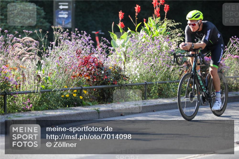 08.09.2024 - Stadtparktriathlon Zöllner http://msf.ph/oto/7014098 08.09.2024 09:17:15 Radfahren 27, 74, 97, 116, 148, 174 meine-sportfotos.de