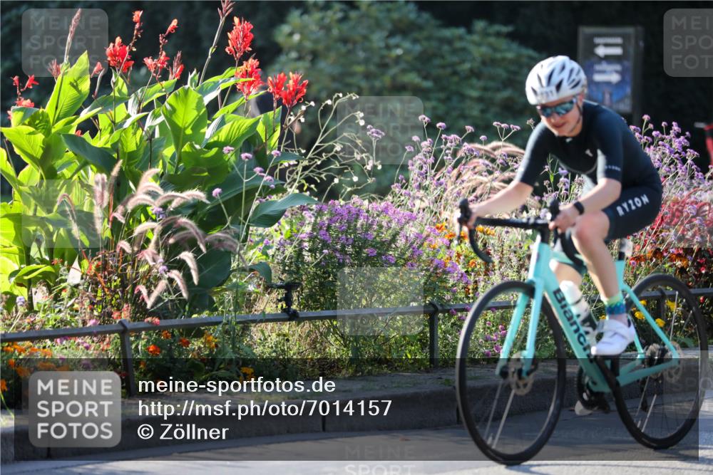08.09.2024 - Stadtparktriathlon Zöllner http://msf.ph/oto/7014157 08.09.2024 09:17:30 Radfahren 101, 119, 131, 153, 172 meine-sportfotos.de
