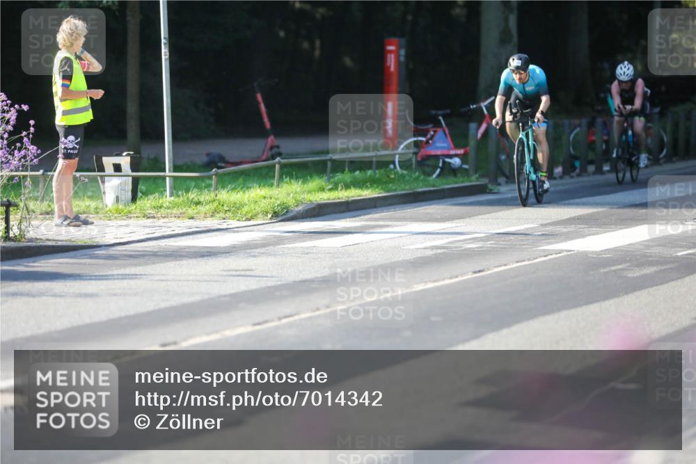 08.09.2024 - Stadtparktriathlon Zöllner http://msf.ph/oto/7014342 08.09.2024 09:18:21 Radfahren 124, 140, 151, 159, 167 meine-sportfotos.de
