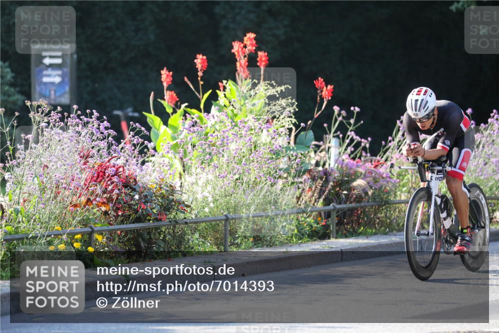 08.09.2024 - Stadtparktriathlon Zöllner http://msf.ph/oto/7014393 08.09.2024 09:19:01 Radfahren 82, 88, 92, 106, 138, 173 meine-sportfotos.de