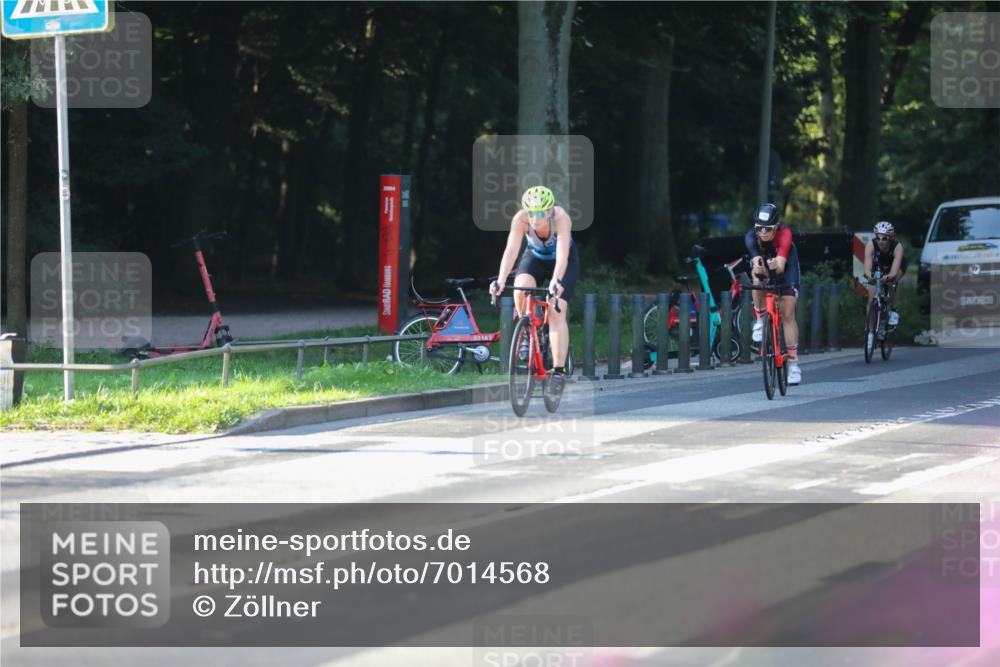 08.09.2024 - Stadtparktriathlon Zöllner http://msf.ph/oto/7014568 08.09.2024 09:20:07 Radfahren 65, 111, 134, 150, 155, 163, 176 meine-sportfotos.de