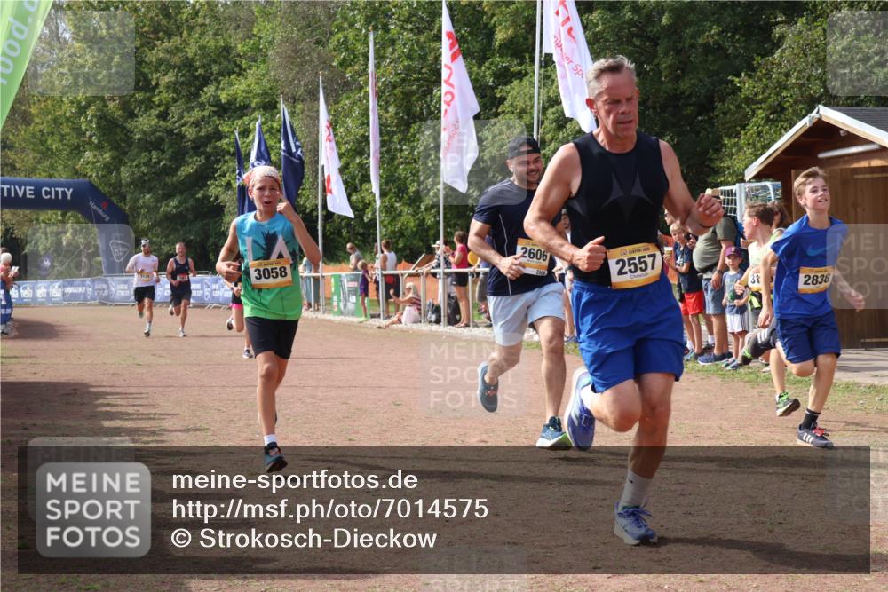 08.09.2024 - Airport Race Strokosch-Dieckow http://msf.ph/oto/7014575 08.09.2024 12:06:04 Ziel 582, 2557, 2606, 2838, 3058, 3099, 3100, 3129 meine-sportfotos.de