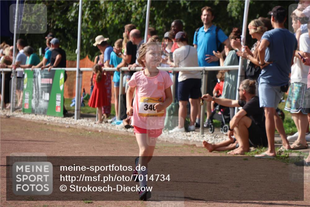 08.09.2024 - Airport Race Strokosch-Dieckow http://msf.ph/oto/7014734 08.09.2024 11:31:15 Ziel 1670, 1676, 1692, 3403, 3420 meine-sportfotos.de