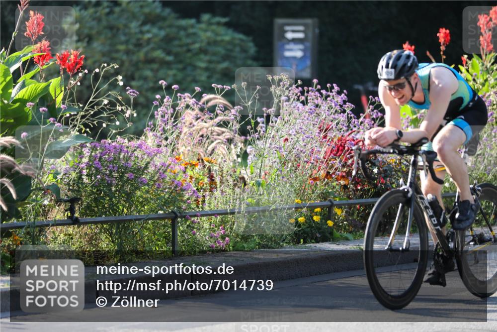 08.09.2024 - Stadtparktriathlon Zöllner http://msf.ph/oto/7014739 08.09.2024 09:21:40 Radfahren 16, 103, 109 meine-sportfotos.de