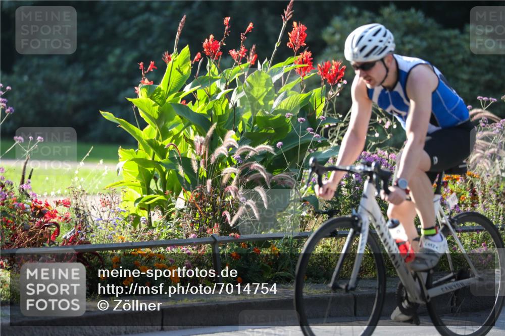08.09.2024 - Stadtparktriathlon Zöllner http://msf.ph/oto/7014754 08.09.2024 09:21:44 Radfahren 16, 103 meine-sportfotos.de