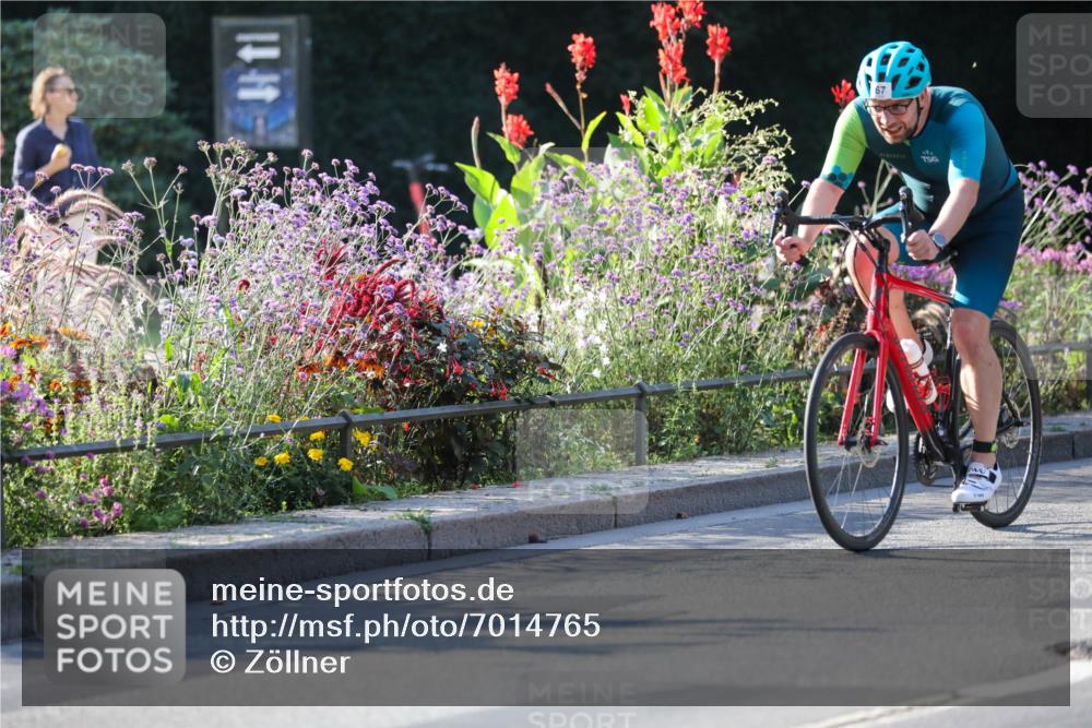 08.09.2024 - Stadtparktriathlon Zöllner http://msf.ph/oto/7014765 08.09.2024 09:21:59 Radfahren 46, 67, 107, 164 meine-sportfotos.de