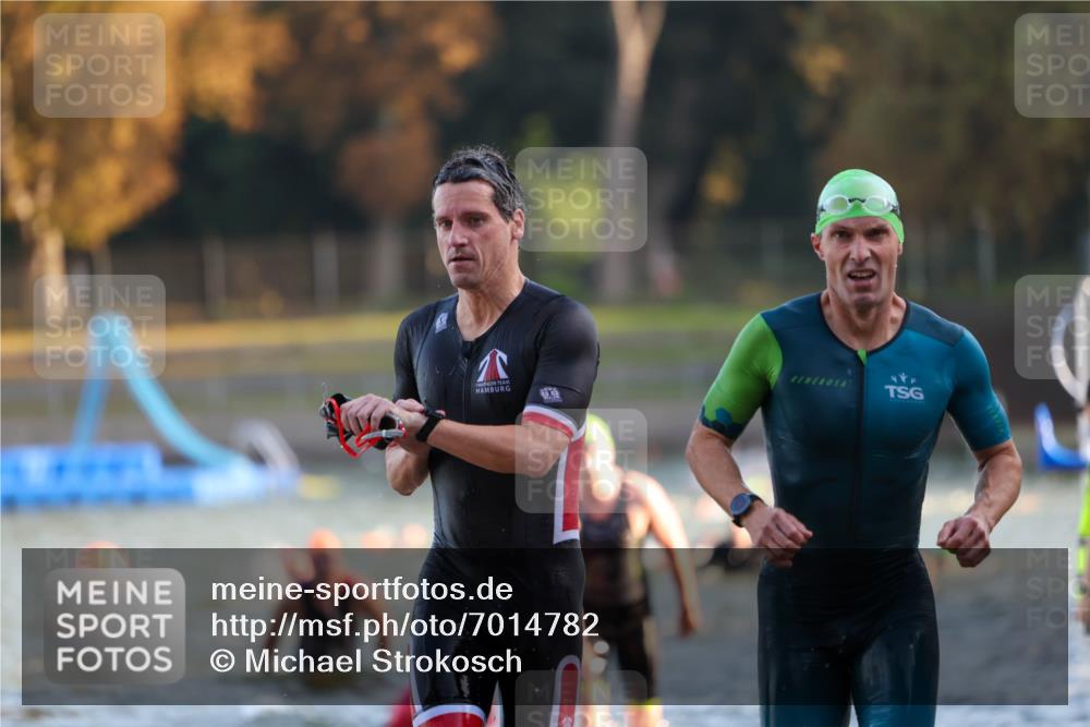 08.09.2024 - Stadtparktriathlon Michael Strokosch http://msf.ph/oto/7014782 08.09.2024 08:46:27 Schwimmen 1, 22, 34, 62, 71 meine-sportfotos.de