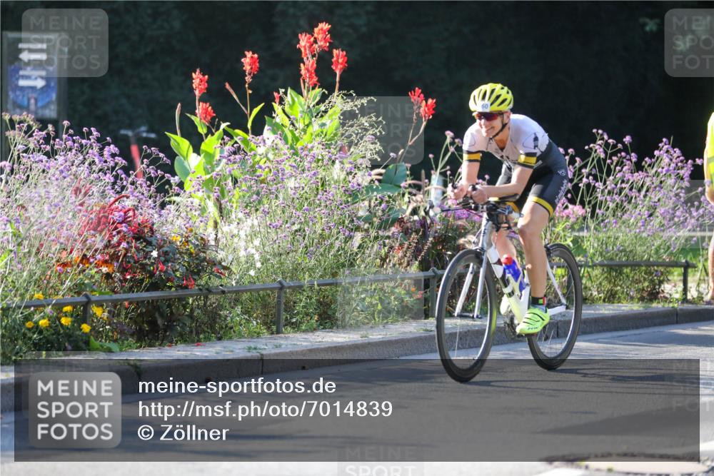 08.09.2024 - Stadtparktriathlon Zöllner http://msf.ph/oto/7014839 08.09.2024 09:22:33 Radfahren 160, 178 meine-sportfotos.de