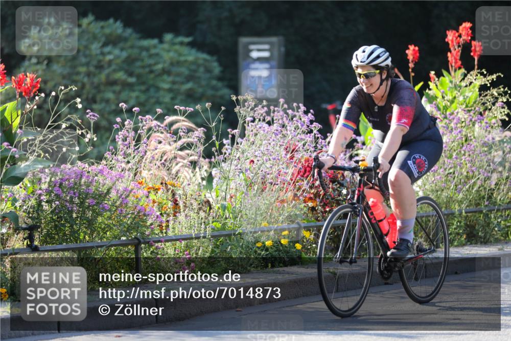 08.09.2024 - Stadtparktriathlon Zöllner http://msf.ph/oto/7014873 08.09.2024 09:22:49 Radfahren 95, 108, 117, 123, 179 meine-sportfotos.de