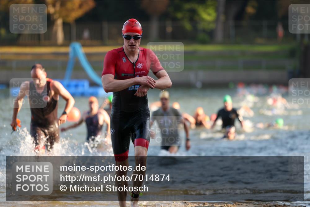08.09.2024 - Stadtparktriathlon Michael Strokosch http://msf.ph/oto/7014874 08.09.2024 08:46:34 Schwimmen 19, 22, 26, 34, 47, 50, 68, 71, 86 meine-sportfotos.de