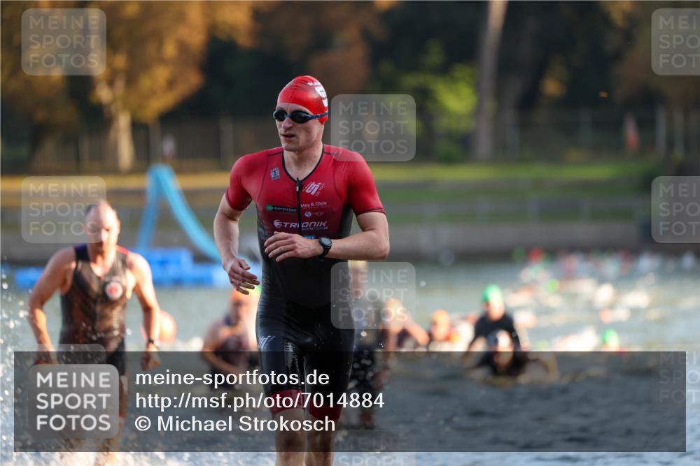 08.09.2024 - Stadtparktriathlon Michael Strokosch http://msf.ph/oto/7014884 08.09.2024 08:46:34 Schwimmen 19, 22, 26, 34, 47, 50, 68, 71, 86 meine-sportfotos.de