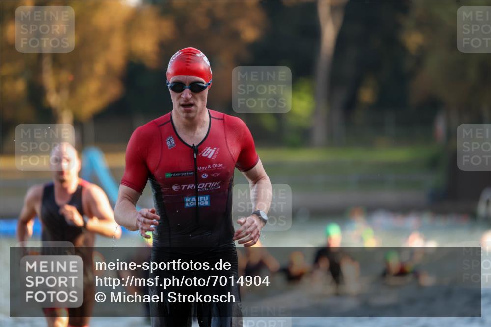 08.09.2024 - Stadtparktriathlon Michael Strokosch http://msf.ph/oto/7014904 08.09.2024 08:46:35 Schwimmen 19, 22, 26, 34, 47, 50, 68, 86 meine-sportfotos.de