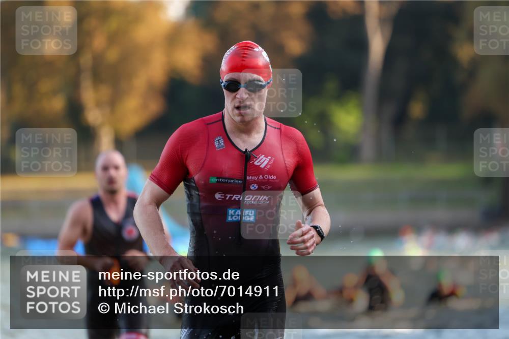 08.09.2024 - Stadtparktriathlon Michael Strokosch http://msf.ph/oto/7014911 08.09.2024 08:46:35 Schwimmen 19, 22, 26, 34, 47, 50, 68, 86 meine-sportfotos.de