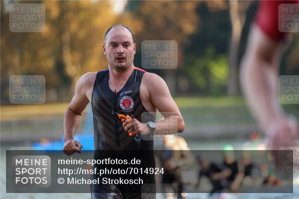 08.09.2024 - Stadtparktriathlon Michael Strokosch http://msf.ph/oto/7014924 08.09.2024 08:46:37 Schwimmen 19, 22, 25, 26, 29, 34, 47, 50, 68, 86 meine-sportfotos.de