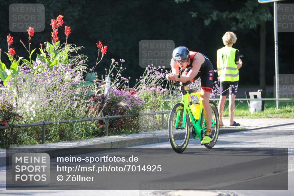 08.09.2024 - Stadtparktriathlon Zöllner http://msf.ph/oto/7014925 08.09.2024 09:23:19 Radfahren 114, 125 meine-sportfotos.de