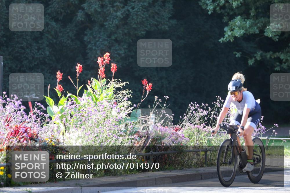 08.09.2024 - Stadtparktriathlon Zöllner http://msf.ph/oto/7014970 08.09.2024 09:24:58 Radfahren 92, 106, 144, 151 meine-sportfotos.de