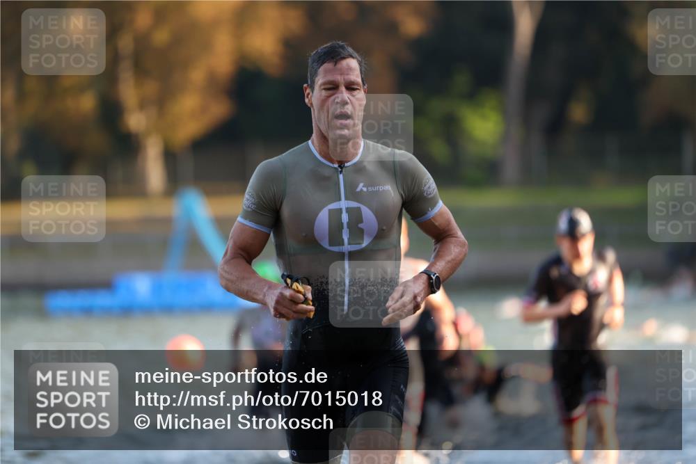 08.09.2024 - Stadtparktriathlon Michael Strokosch http://msf.ph/oto/7015018 08.09.2024 08:46:42 Schwimmen 19, 25, 26, 29, 33, 47, 50, 68, 77, 83, 86 meine-sportfotos.de