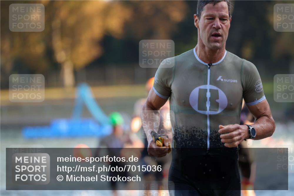 08.09.2024 - Stadtparktriathlon Michael Strokosch http://msf.ph/oto/7015036 08.09.2024 08:46:43 Schwimmen 19, 25, 26, 29, 33, 47, 50, 68, 77, 83, 86 meine-sportfotos.de