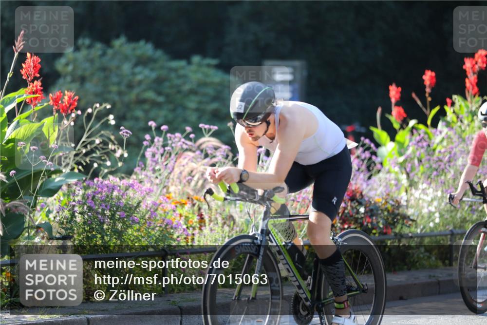 08.09.2024 - Stadtparktriathlon Zöllner http://msf.ph/oto/7015063 08.09.2024 09:25:36 Radfahren 102, 110, 122, 148 meine-sportfotos.de