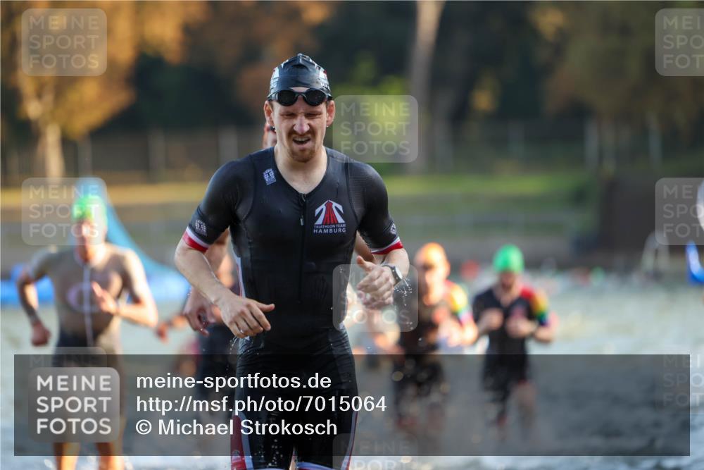 08.09.2024 - Stadtparktriathlon Michael Strokosch http://msf.ph/oto/7015064 08.09.2024 08:46:45 Schwimmen 19, 25, 26, 29, 33, 50, 68, 77, 83, 86 meine-sportfotos.de